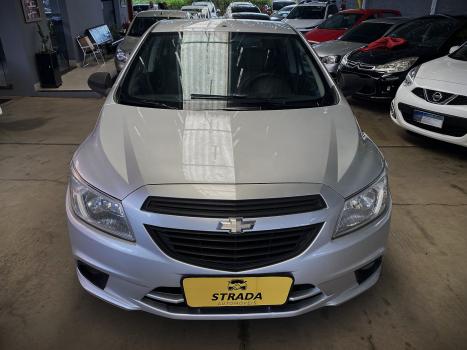 CHEVROLET Onix Hatch 1.0 4P FLEX LS, Foto 2