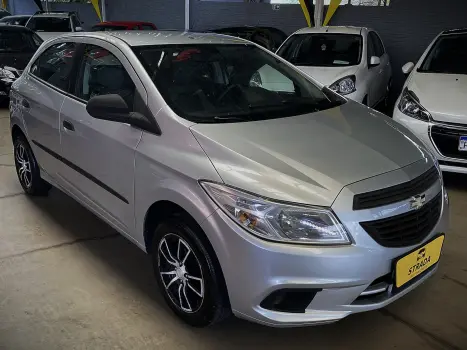 CHEVROLET Onix Hatch 1.0 4P FLEX LS, Foto 12
