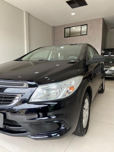CHEVROLET Onix Hatch 1.0 4P FLEX LT, Foto 4