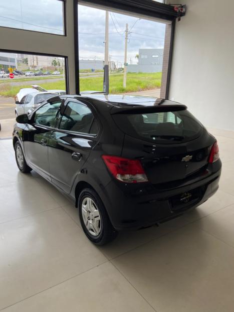 CHEVROLET Onix Hatch 1.0 4P FLEX LT, Foto 5