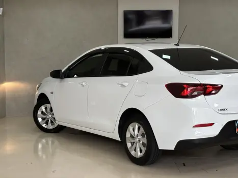 CHEVROLET Onix Sedan 1.0 12V 4P FLEX LTZ PLUS TURBO AUTOM�TICO, Foto 4