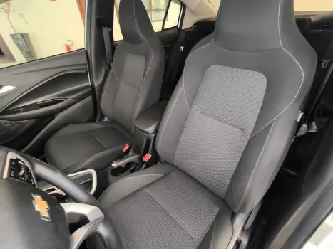 CHEVROLET Onix Sedan 1.0 12V 4P FLEX LT PLUS TURBO AUTOM�TICO, Foto 19