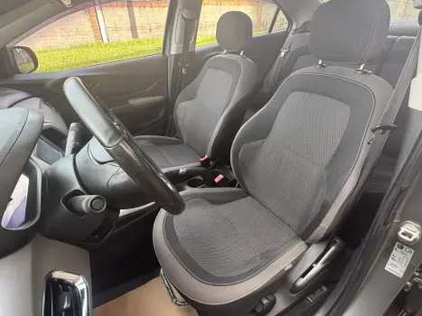 CHEVROLET Prisma 1.4 4P LTZ  AUTOMÁTICO, Foto 10 CHEVROLET Prisma 1.4 4P LTZ  AUTOMÁTICO, Foto 10