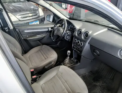 CHEVROLET Prisma 1.4 4P MAXX FLEX, Foto 6