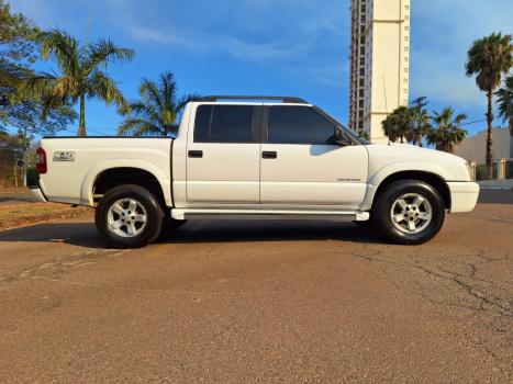 CHEVROLET S10 2.4 FLEX ADVANTAGE CABINE DUPLA, Foto 1