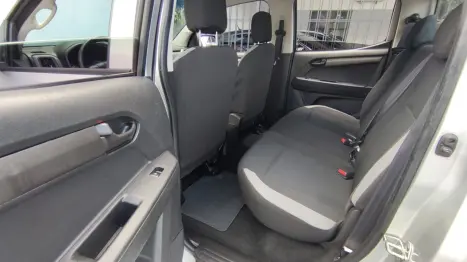 CHEVROLET S10 2.5 FLEX ADVANTAGE CABINE DUPLA, Foto 8 CHEVROLET S10 2.5 FLEX ADVANTAGE CABINE DUPLA, Foto 8