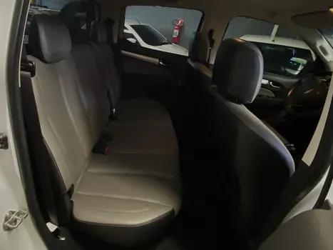 CHEVROLET S10 2.5 FLEX LTZ 4X4 CABINE DUPLA AUTOM�TICO, Foto 8