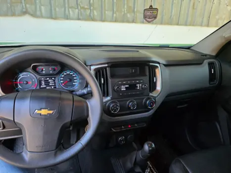 CHEVROLET S10 2.8 12V 4X4 CABINE SIMPLES TURBO DIESEL, Foto 2