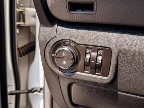 CHEVROLET S10 2.8 16V LS CABINE DUPLA 4X4 TURBO DIESEL, Foto 14