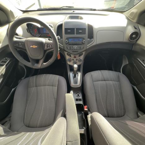 CHEVROLET Sonic Hatch 1.6 16V 4P LT FLEX AUTOM�TICO, Foto 8