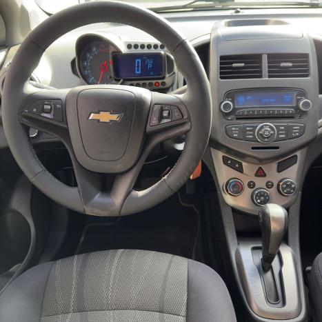 CHEVROLET Sonic Hatch 1.6 16V 4P LT FLEX AUTOM�TICO, Foto 9