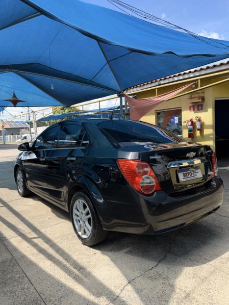 CHEVROLET Sonic Sedan 1.6 16V 4P LTZ FLEX AUTOM�TICO, Foto 9