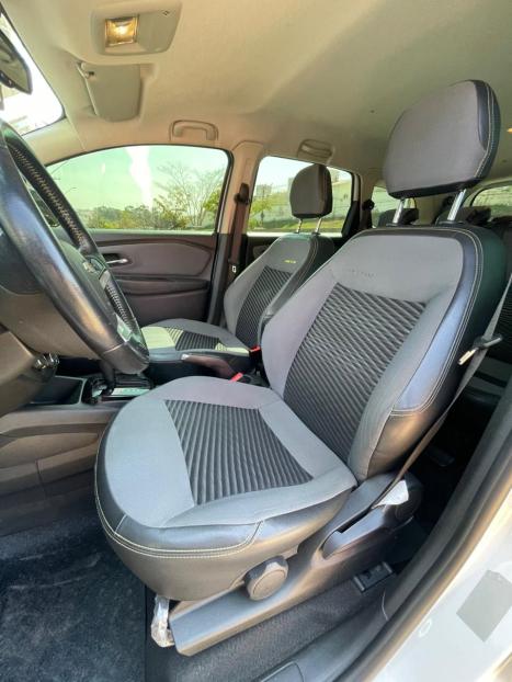 CHEVROLET Spin 1.8 4P FLEX ACTIV7 7 LUGARES AUTOM�TICO, Foto 9