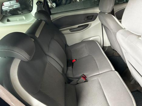 CHEVROLET Spin 1.8 4P FLEX ACTIV5 AUTOM�TICO, Foto 3