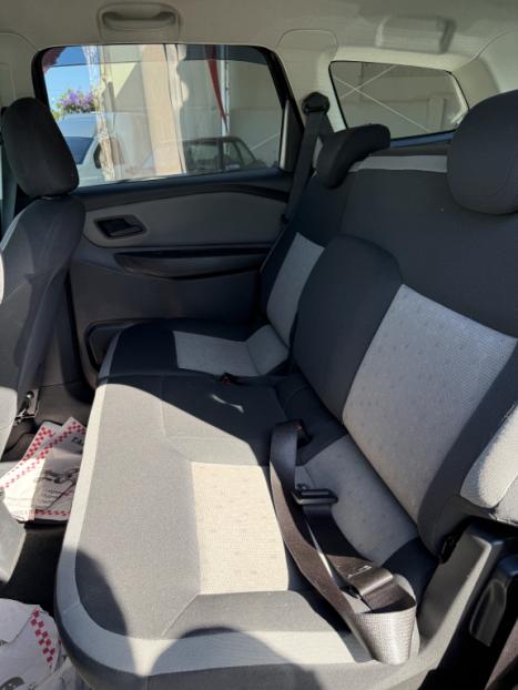 CHEVROLET Spin 1.8 4P FLEX LT AUTOM�TICO, Foto 8