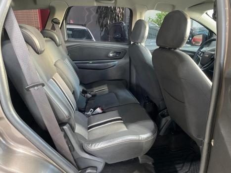 CHEVROLET Spin 1.8 4P FLEX ACTIV5 AUTOM�TICO, Foto 12