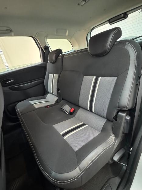 CHEVROLET Spin 1.8 4P FLEX ACTIV5 AUTOM�TICO, Foto 10