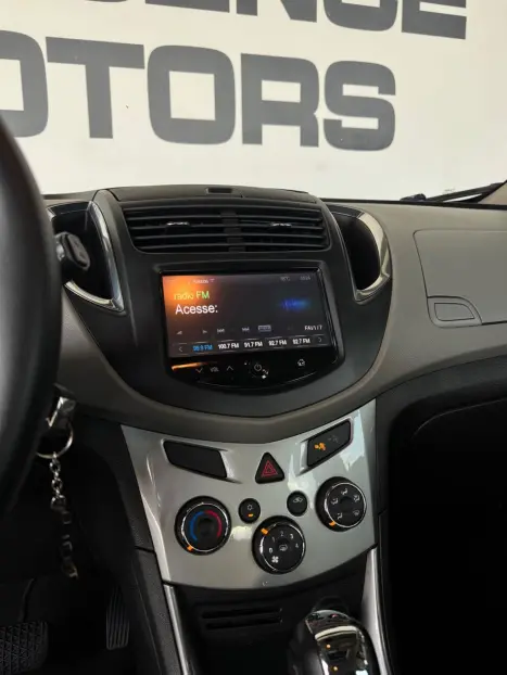 CHEVROLET Tracker 1.8 16V 4P FLEX LTZ AUTOM�TICO, Foto 6