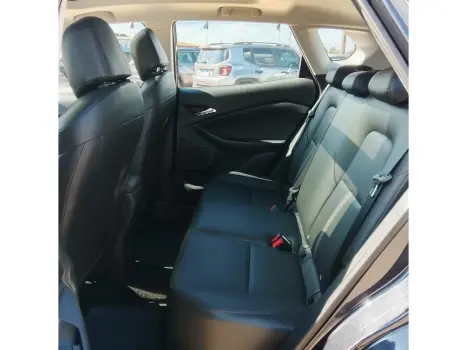 CHEVROLET Tracker 1.2 12V 4P FLEX TURBO RS AUTOM�TICO, Foto 9