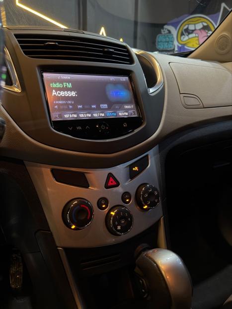 CHEVROLET Tracker 1.8 16V 4P FLEX LTZ AUTOM�TICO, Foto 10