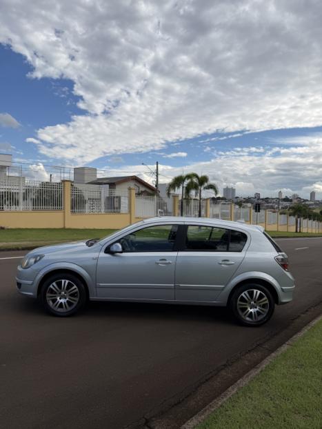 CHEVROLET Vectra Hatch 2.0 4P FLEX GT, Foto 2