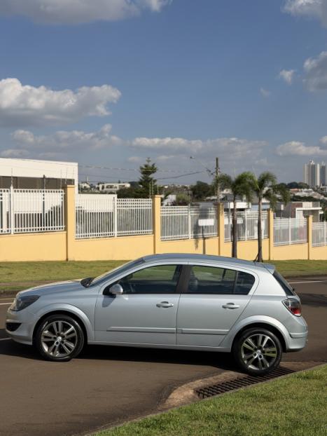 CHEVROLET Vectra Hatch 2.0 4P FLEX GT, Foto 2