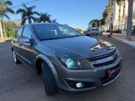 CHEVROLET Vectra Hatch 2.0 4P FLEX GT, Foto 3