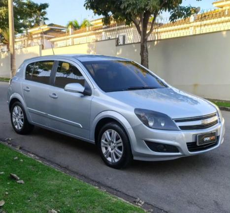 CHEVROLET Vectra Hatch 2.0 4P FLEX GT, Foto 1