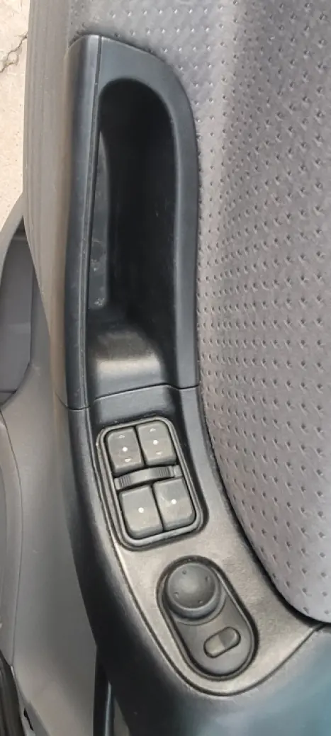 CHEVROLET Zafira 2.0 4P FLEX EXPRESSION 7 LUGARES, Foto 16