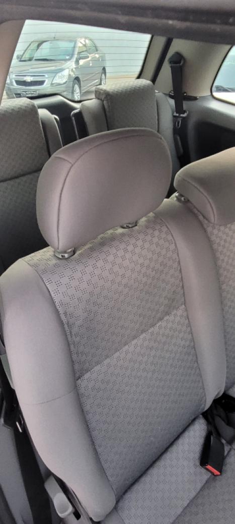 CHEVROLET Zafira 2.0 4P FLEX EXPRESSION 7 LUGARES, Foto 9