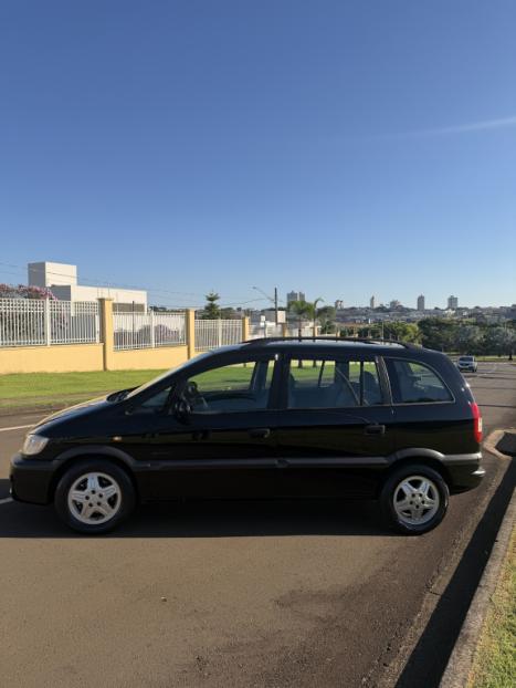 CHEVROLET Zafira 2.0 4P FLEX COMFORT 7 LUGARES, Foto 2
