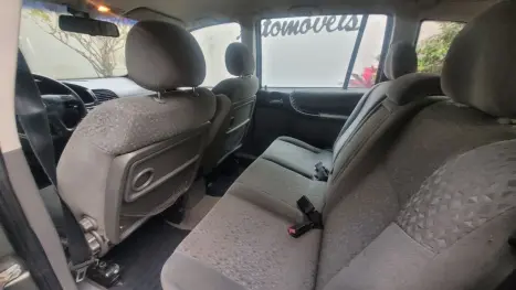 CHEVROLET Zafira 2.0 4P ELEGANCE AUTOM�TICO, Foto 2