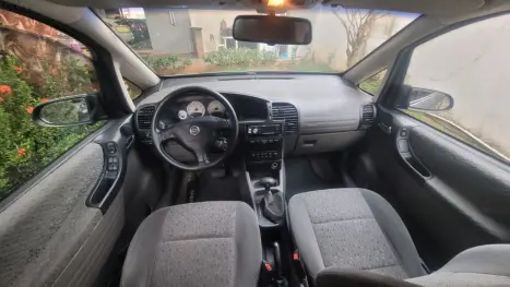 CHEVROLET Zafira 2.0 4P ELEGANCE AUTOM�TICO, Foto 9