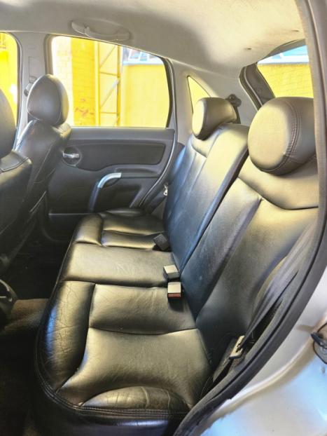 CITROEN C3 1.4 4P EXCLUSIVE FLEX, Foto 6 CITROEN C3 1.4 4P EXCLUSIVE FLEX, Foto 6