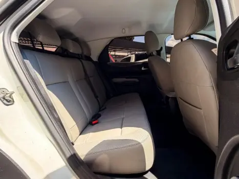 CITROEN C4 Cactus 1.6 16V 4P VTI 120 FLEX FEEL AUTOM�TICO, Foto 11