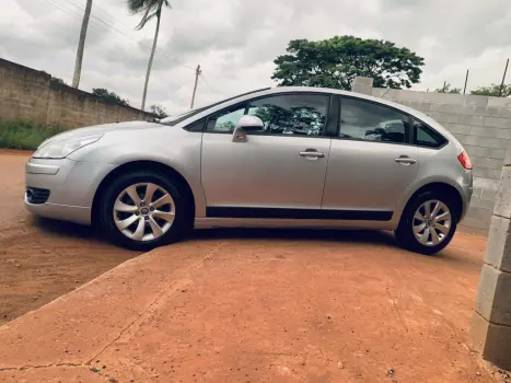 CITROEN C4 Hatch 1.6 16V 4P GLX, Foto 4