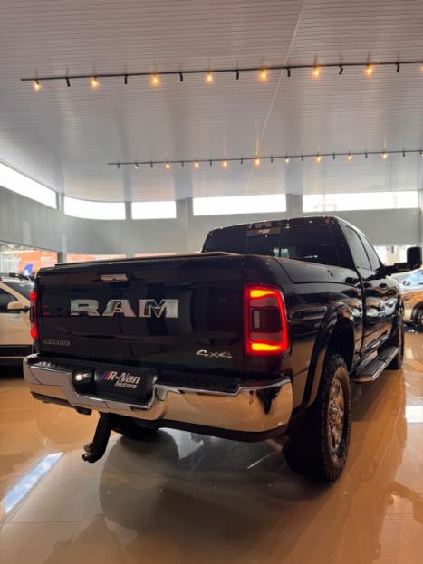 DODGE Ram 6.7 I6 24V 4P 2500 LARAMIE 4X4 TURBODIESEL  AUTOM�TICO CABINE DUPLA, Foto 12