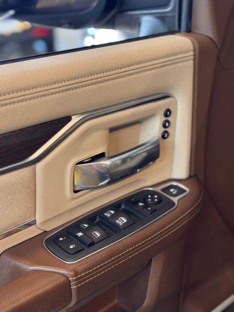 DODGE Ram 6.7 I6 24V 4P 2500 LARAMIE 4X4 TURBODIESEL  AUTOM�TICO CABINE DUPLA, Foto 28