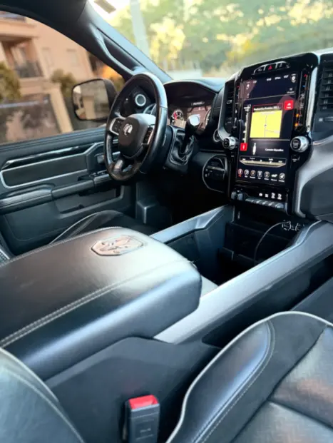 DODGE Ram 6.7 I6 24V 4P 2500 LARAMIE 4X4 TURBODIESEL  AUTOM�TICO CABINE DUPLA, Foto 9