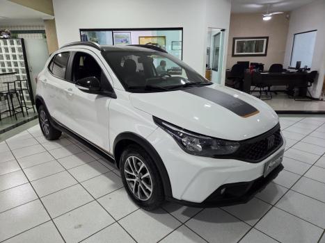 FIAT Argo 1.3 4P FLEX FIREFLY TREKKING AUTOM�TICO CVT, Foto 3