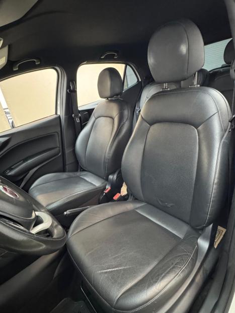 FIAT Argo 1.8 4P FLEX E.TORQ HGT, Foto 10