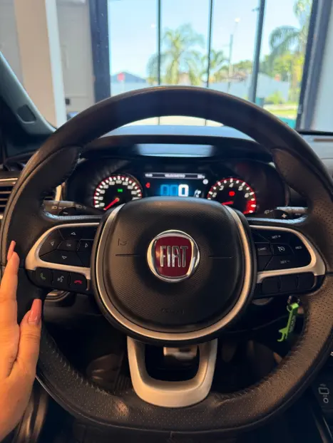 FIAT Argo 1.8 4P FLEX E.TORQ HGT AUTOM�TICO, Foto 5