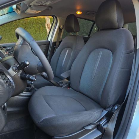 FIAT Bravo 1.8 16V 4P ESSENCE FLEX, Foto 8