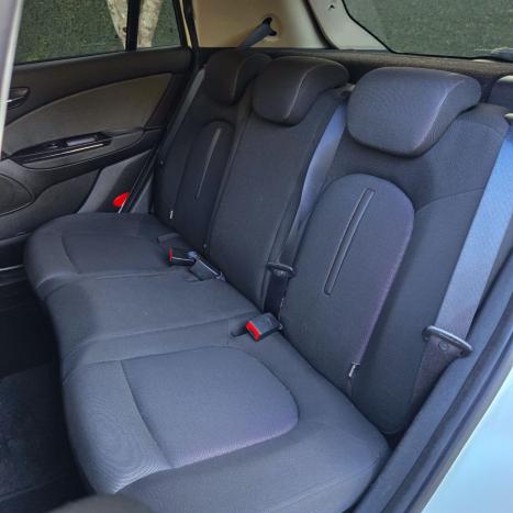 FIAT Bravo 1.8 16V 4P ESSENCE FLEX, Foto 9