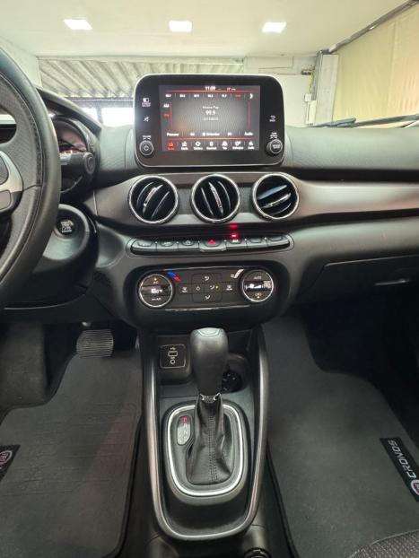 FIAT Cronos 1.8 4P FLEX PRECISION AUTOM�TICO, Foto 10