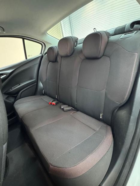 FIAT Cronos 1.8 4P FLEX PRECISION AUTOM�TICO, Foto 12