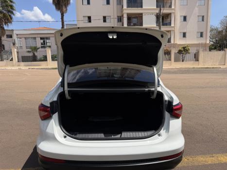 FIAT Cronos 1.8 4P FLEX PRECISION AUTOMÁTICO, Foto 14