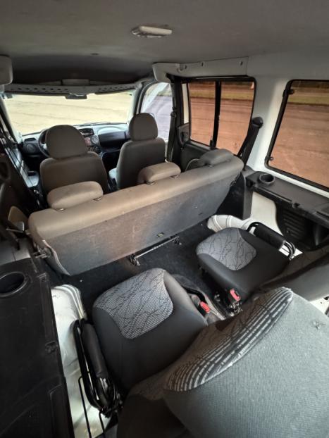 FIAT Doblo 1.4 4P FLEX ATTRACTIVE 7 LUGARES, Foto 11