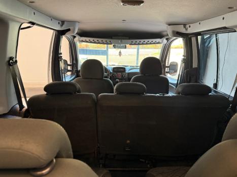 FIAT Doblo 1.8 16V 4P FLEX ESSENCE 7 LUGARES, Foto 8
