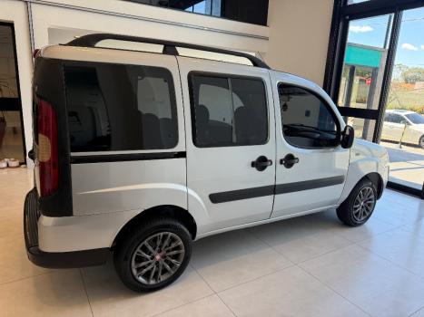 FIAT Doblo 1.8 16V 4P FLEX ESSENCE 7 LUGARES, Foto 12